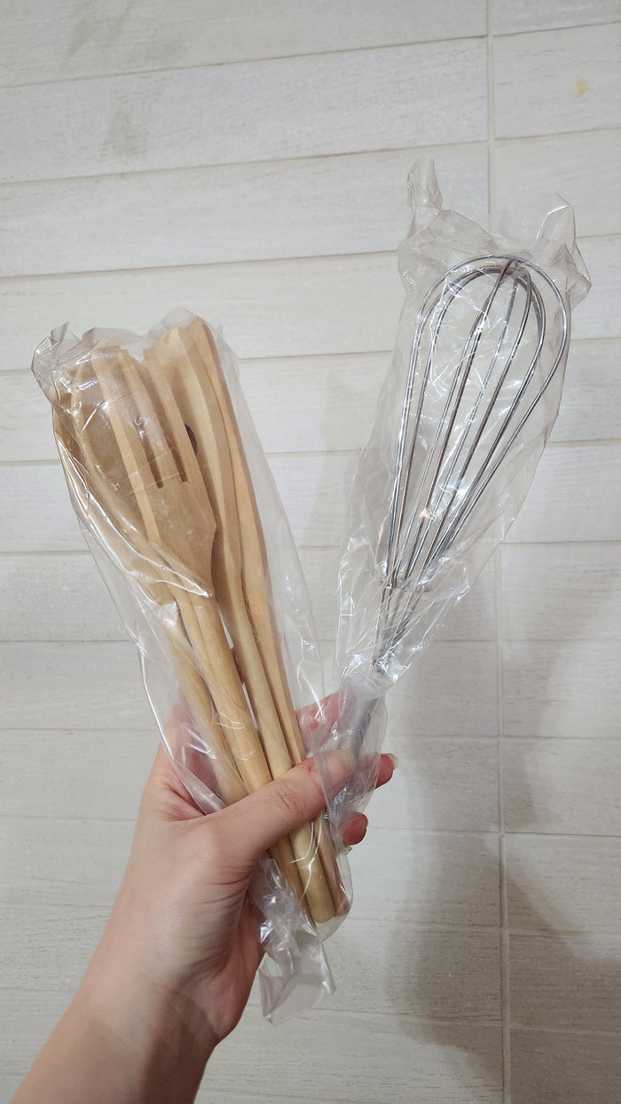 10-Piece Floral Ceramic & Wood Kitchen Set