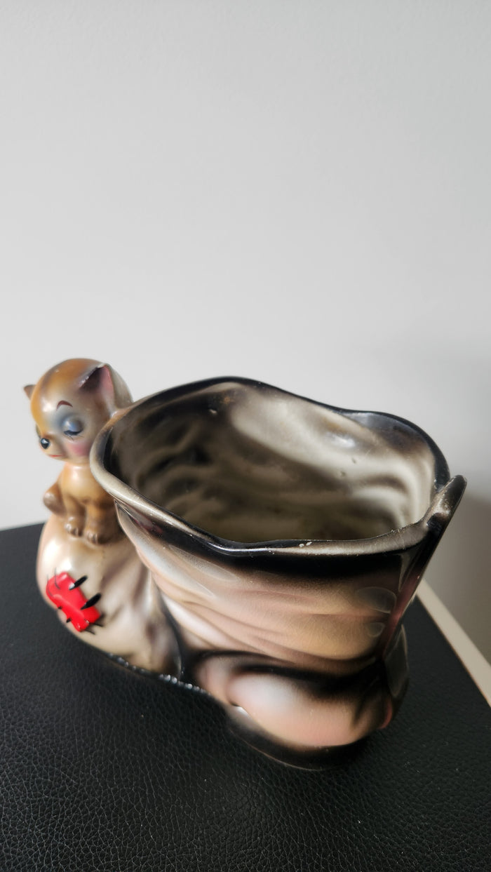 1950s Kitsch Cat in Shoe Planter