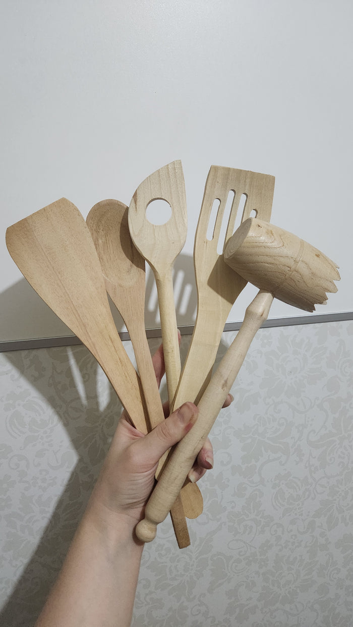 5-Piece Natural Wooden Kitchen Utensil Set