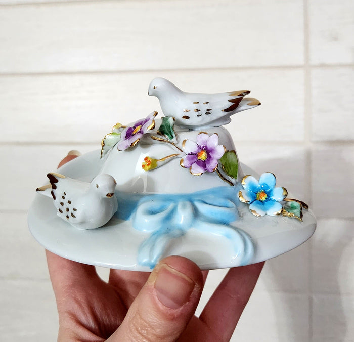 A. Callé Capodimonte porcelain figurines