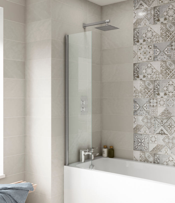 [BBSCSF1] Balterley Modern Fixed 6mm Toughened Safety Glass Reversible Bath Screen, 350mm - Chrome - Lifestyle 1