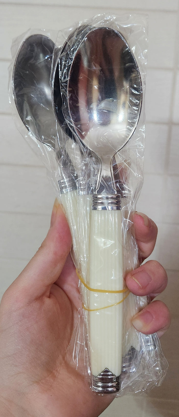 Celebration 24 Pcs Striped Ivory Cutlery Set - Stainless Steel Flatware