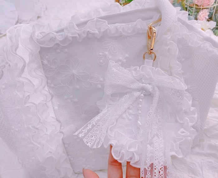 Cinderella's Carriage Luxury Dog Carrier
