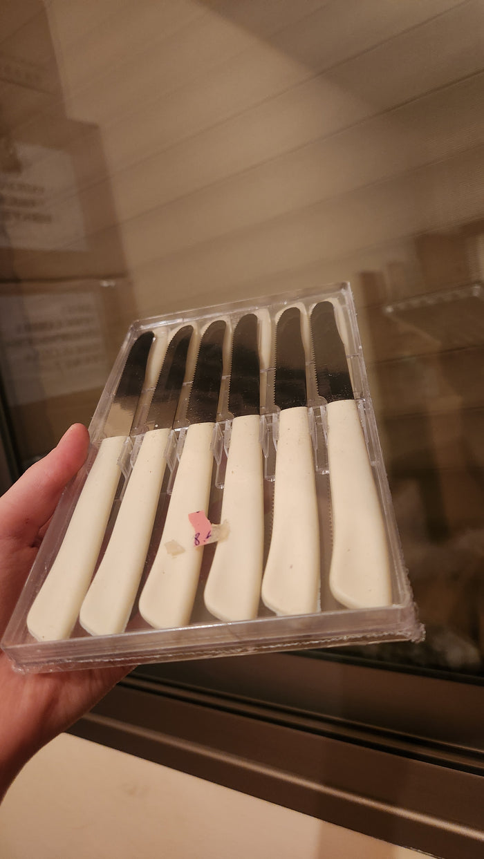 Cutco table/steak knives, Model 1759 with pearl white handles