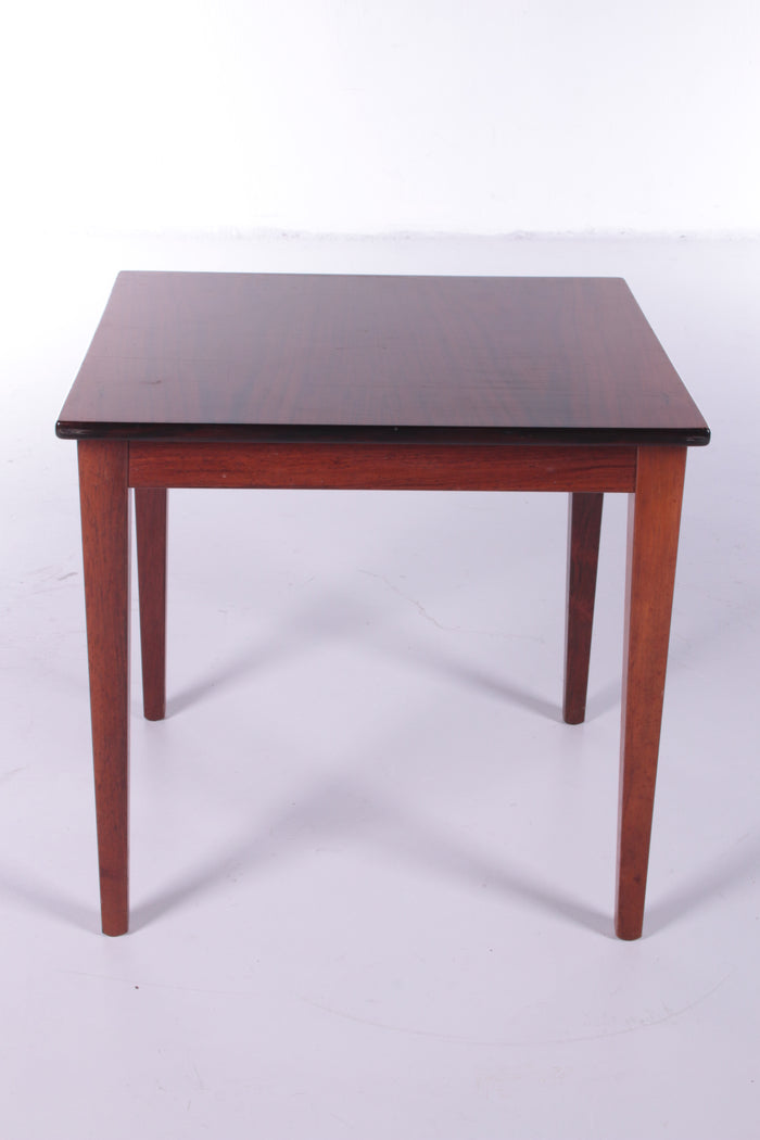 Pallisander bijzettafeltje of bijzettafel uit Denemarken
