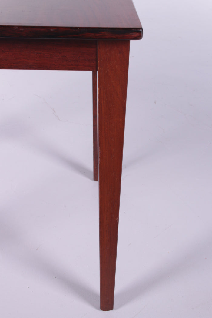 Pallisander bijzettafeltje of bijzettafel uit Denemarken