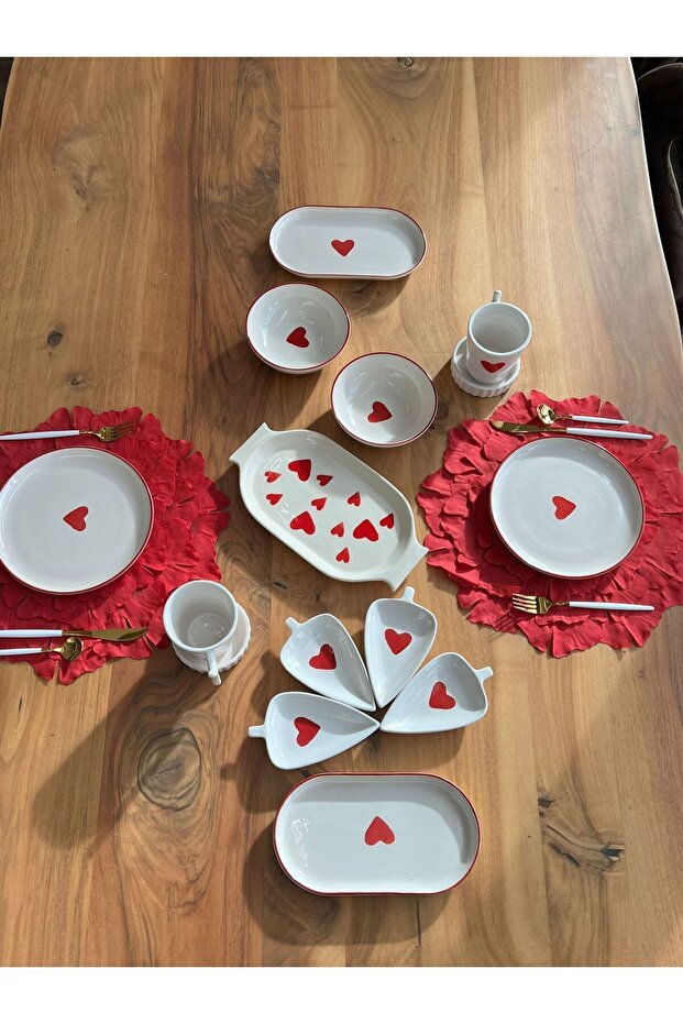 Heart Design Ceramic Dessert Plates - Set of 4 (21cm)