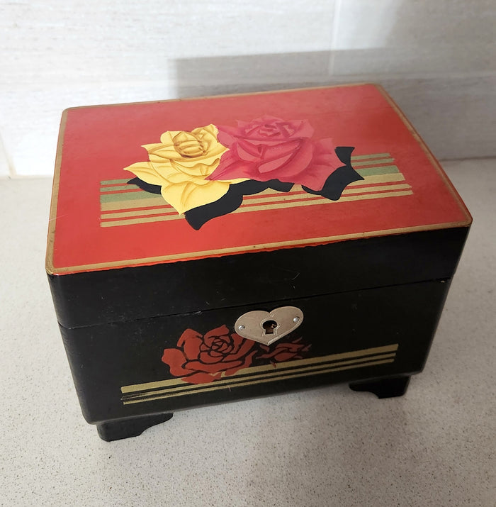 Japanese Lacquered Musical Jewelry Box