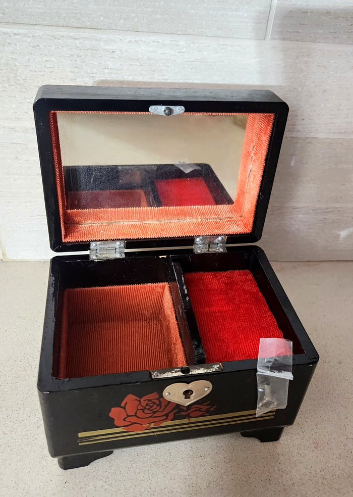 Japanese Lacquered Musical Jewelry Box