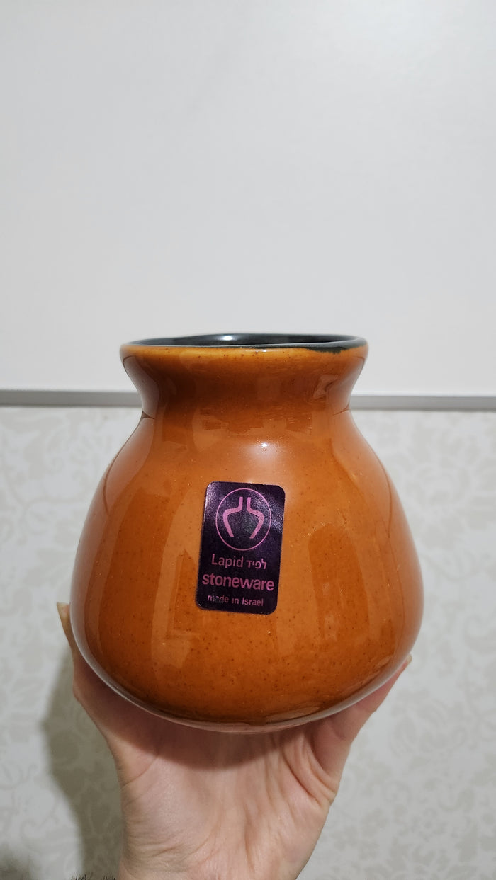 Lapid orange glaze ceramic vase