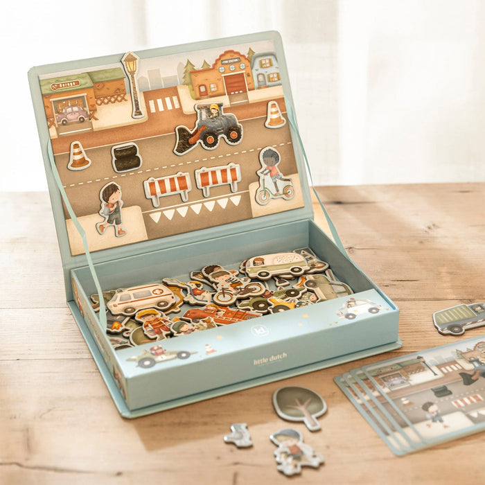 Little Dutch – Magnetic Playboard – Jim & Rosa