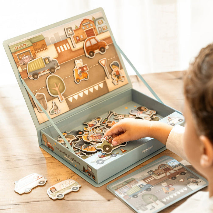 Little Dutch – Magnetic Playboard – Jim & Rosa