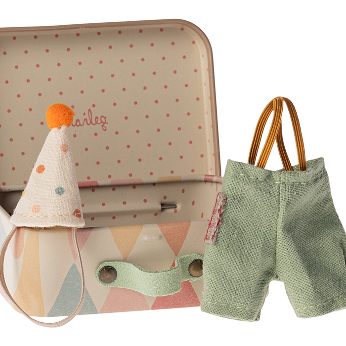 Maileg – Clown Clothes in Suitcase for Little Brother Mouse