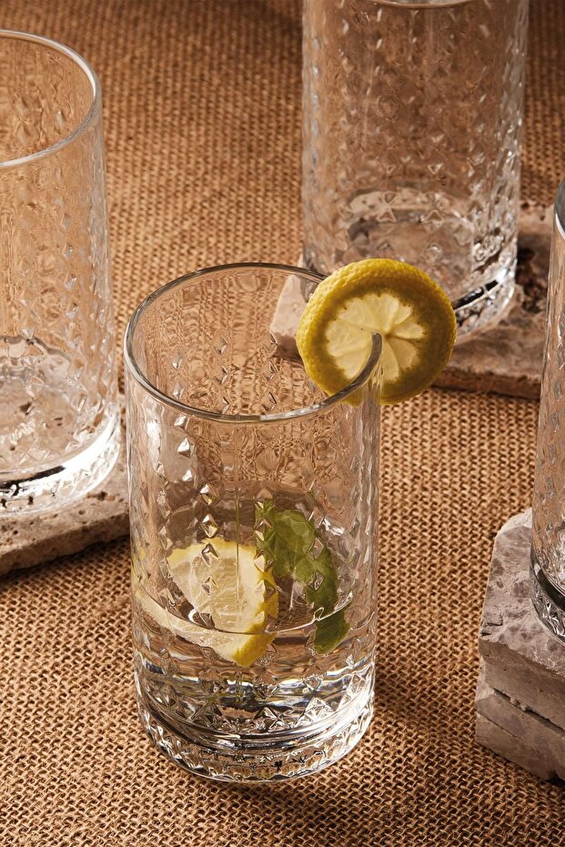 Marilyn Long Drinking Glasses - 450ml, Set of 4 with Diamond Texture
