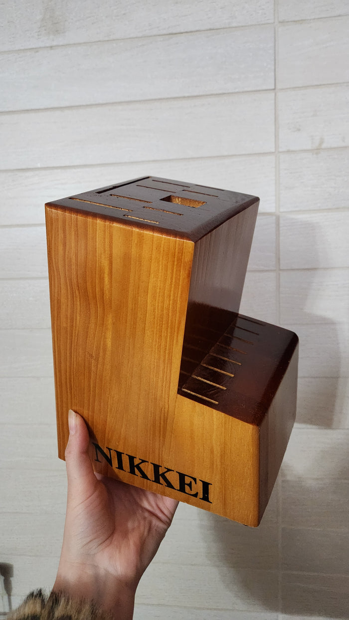 Nikkei Knives Universal Wooden Storage Block - 18 Slot Capacity