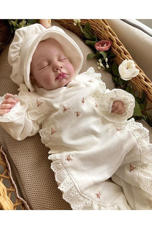 Premium Newborn Floral Jumpsuit & Hat Set - TryAladdin