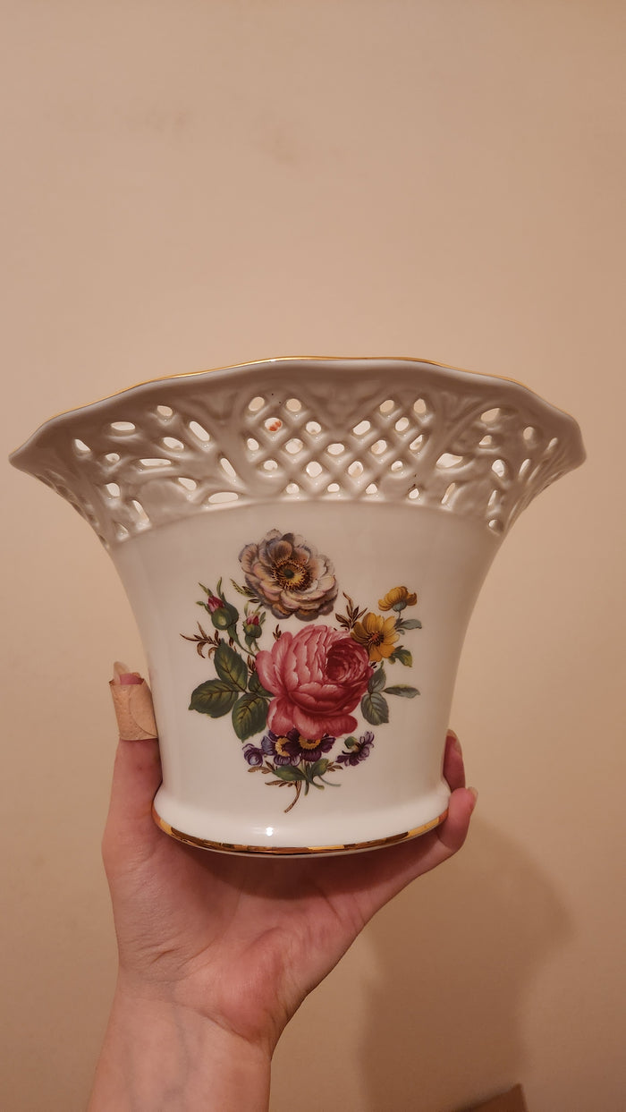 Schumann Arzberg vase