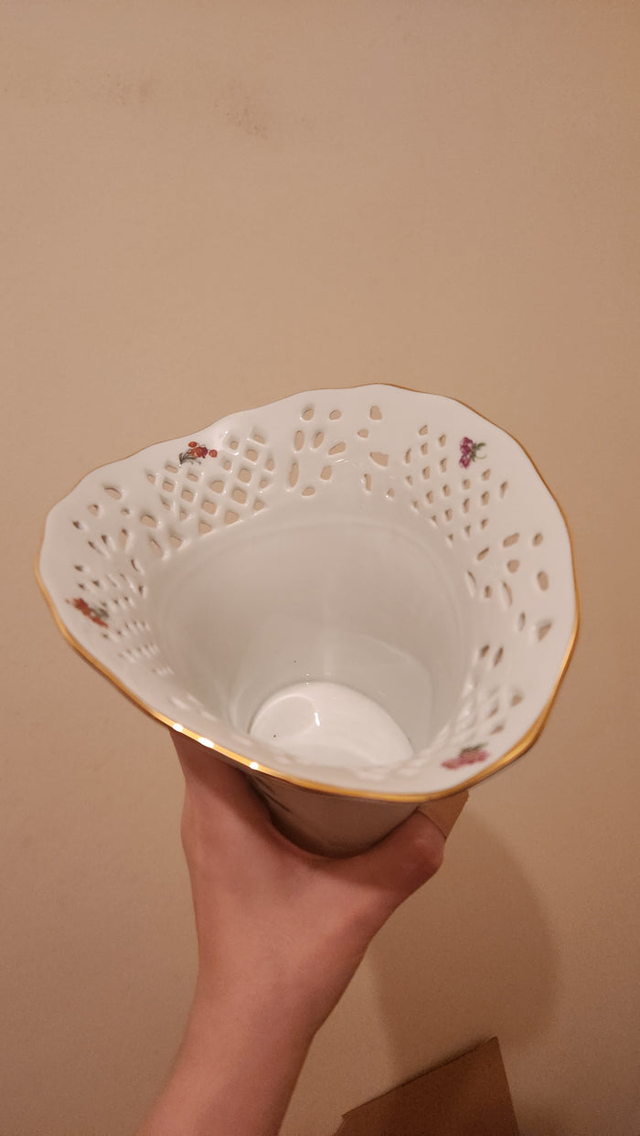 Schumann Arzberg vase