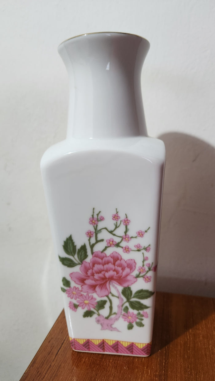 VINTAGE MINGEI PORCELAIN HANDCRAFTER JAPAN 10" VASE WITH PINK PEONY GREEN LEAVES