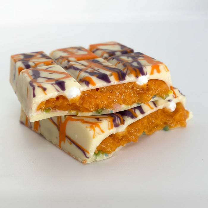 White Dubai Style Chocolate with Mango, Dragon Fruit and Popping Chocolates - 75g - TryAladdin