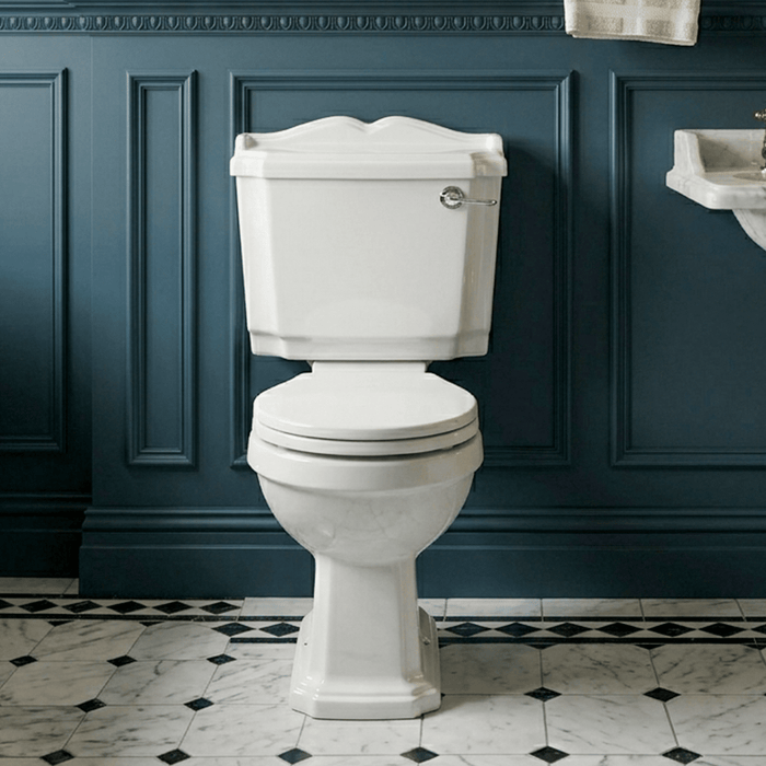 [BCLG003] Whitgreave Traditional Close Coupled Toilet and Seat - 885 x 715 x 715mm - Silo