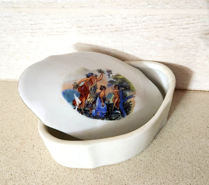 Yamatsu Japan Porcelain Oval Trinket Box